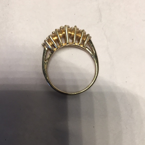 14K Gold diamonds engagement Ring - Picture 4 of 6